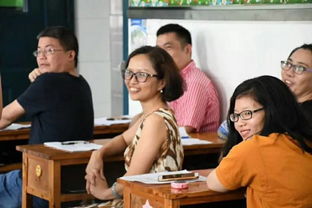 一名优秀的教师需要注意哪些礼仪 重庆诚善中学教师礼仪培训受赞