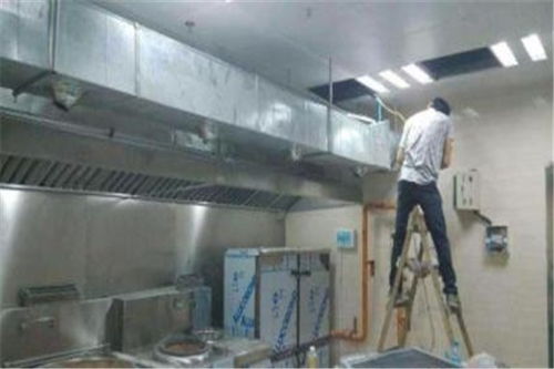 重庆界石商铺新风系统安装饭店净化器风机安装