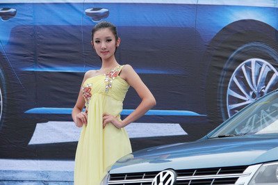 重庆礼仪模特外派服务贵不贵-重庆礼仪模特通告-礼仪模特服装